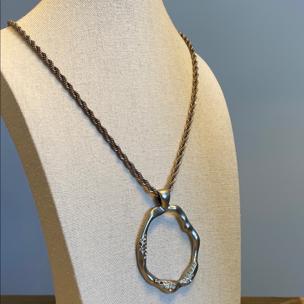 Lia Sophia Silver Textured Pendant Necklace *Bargain add on